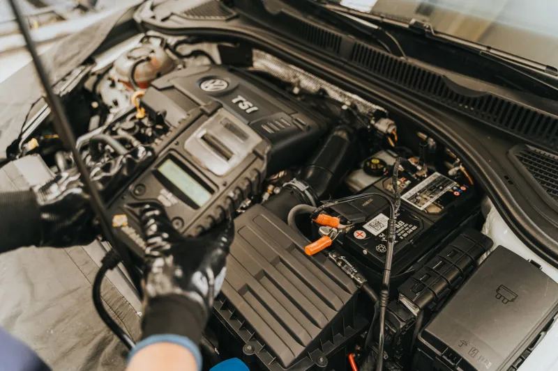 Dead Battery, Live Markup: How to Stop Overpaying at the Dealership